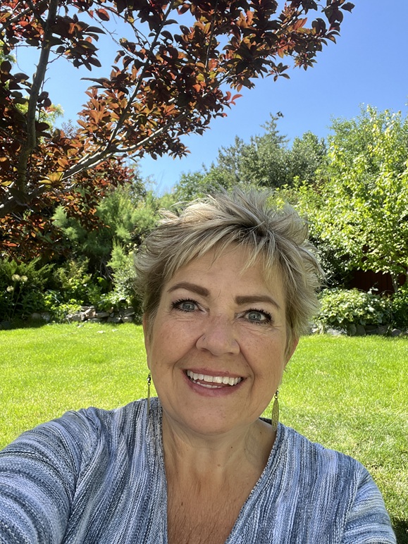 the-style-co-julie-gambrell The Style Co owner Julie Gambrell